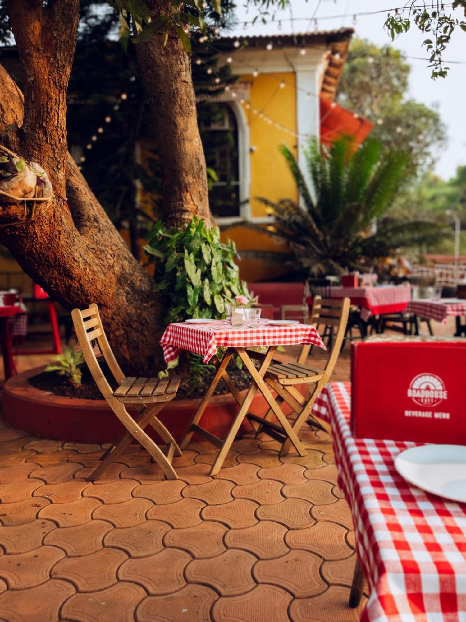 Casa Do Leao A 150 Year Old Portuguese Home Nerul  Exterior foto
